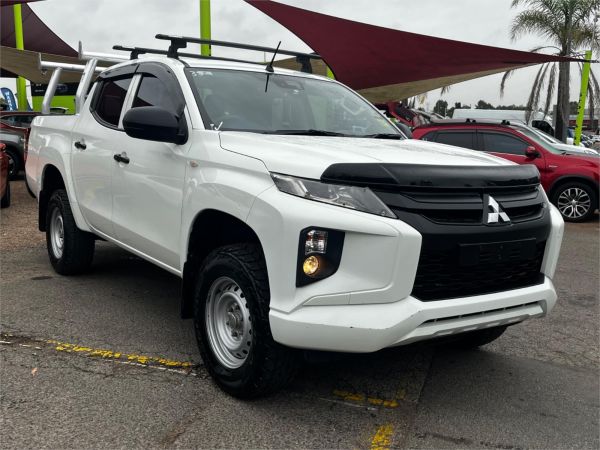2019 Mitsubishi Triton Utility MR MY20 GLX ADAS image