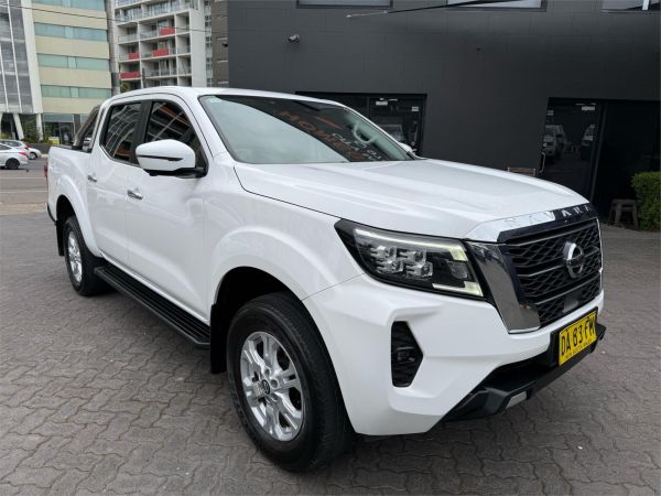 2021 NISSAN NAVARA DUAL CAB P/UP D23 MY21 ST (4x4) image