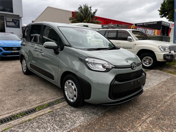 2025 Toyota Sienta Wagon Z Hybrid 2025 7 Seater image