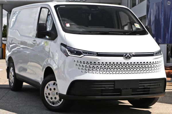 2024 LDV Deliver 7 SWB Auto image