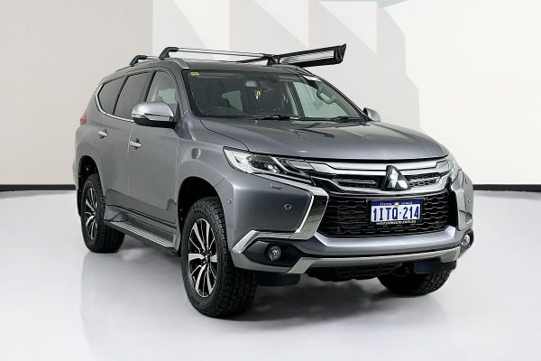 2018 Mitsubishi PAJERO SPORT EXCEED (4x4) 7 SEAT MY18 image