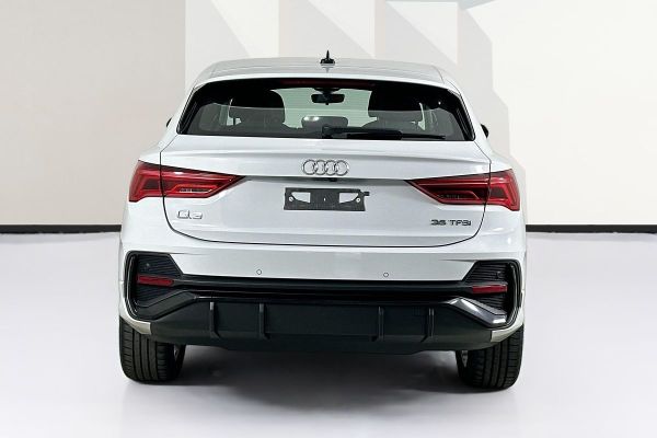 2022 Audi Q3 S Line image