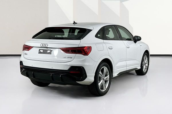2022 Audi Q3 S Line image