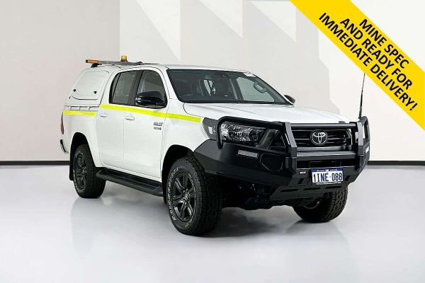 2024 Toyota HILUX SR (4x4) GUN126R 4X4 image