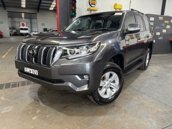 2020 Toyota Landcruiser Prado GDJ150R GXL Graphite 6 Speed Automatic Wagon image