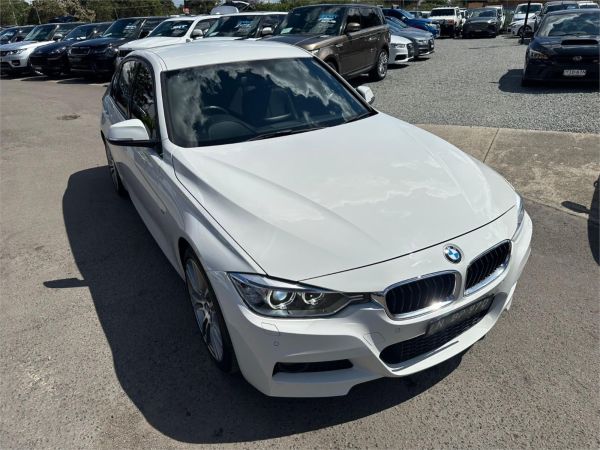2014 BMW 3 Series Sedan F30 MY0813 328i M Sport image