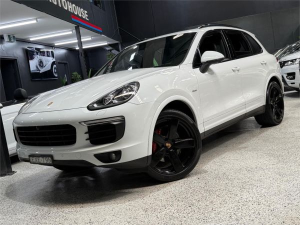 2016 Porsche Cayenne Wagon 92A MY17 Diesel Platinum Edition image