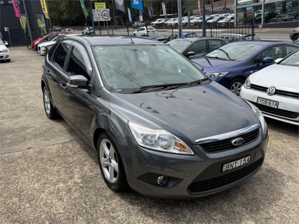 2010 FORD FOCUS 5D HATCHBACK LV LX image