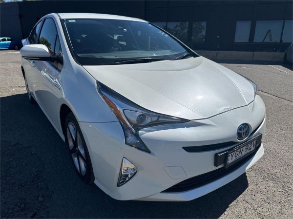 2018 TOYOTA PRIUS 5D HATCHBACK ZVW50R MY18 i-TECH (HYBRID) image