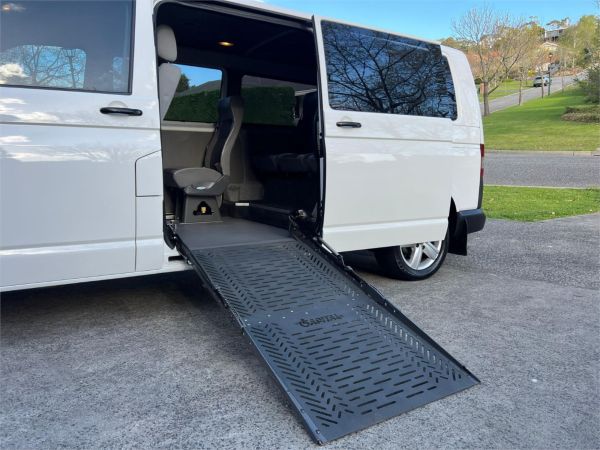2014 VOLKSWAGEN TRANSPORTER VAN T5 MY14 TDI 400 LWB HIGH image