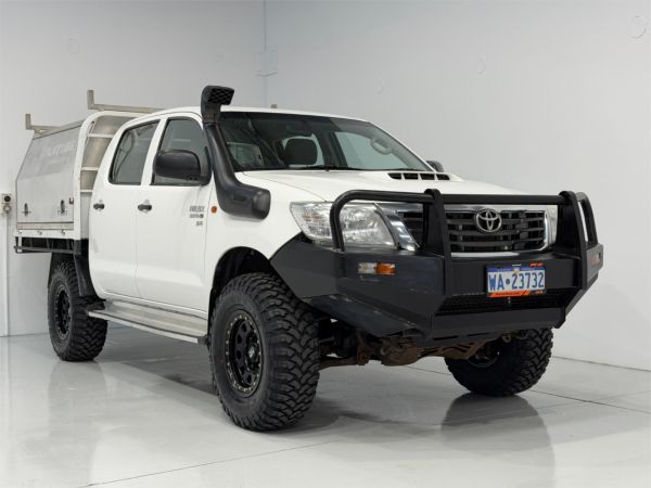 2013 TOYOTA HILUX DUAL C/CHAS KUN26R MY12 SR (4x4) image
