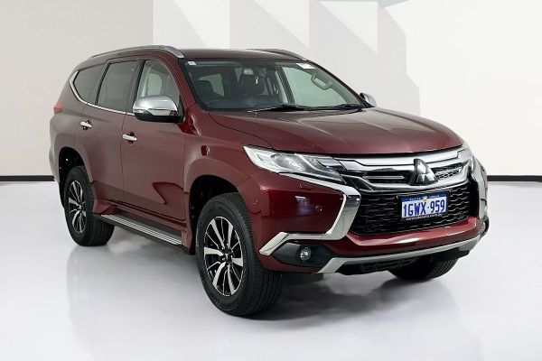 2017 Mitsubishi PAJERO SPORT EXCEED (4x4) 7 SEAT MY17 image