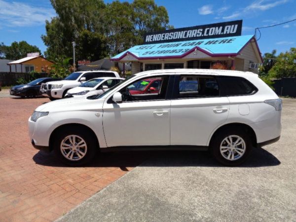 2013 Mitsubishi Outlander WAGON ES 2WD ZJ MY13 image