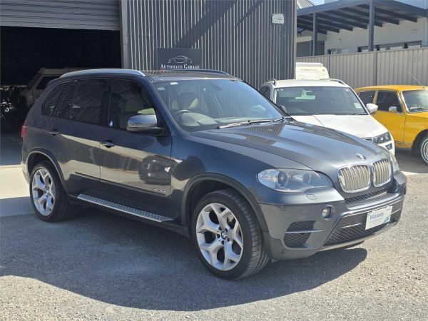 2010 BMW X5 Wagon E70 MY11 xDrive40d Sport image