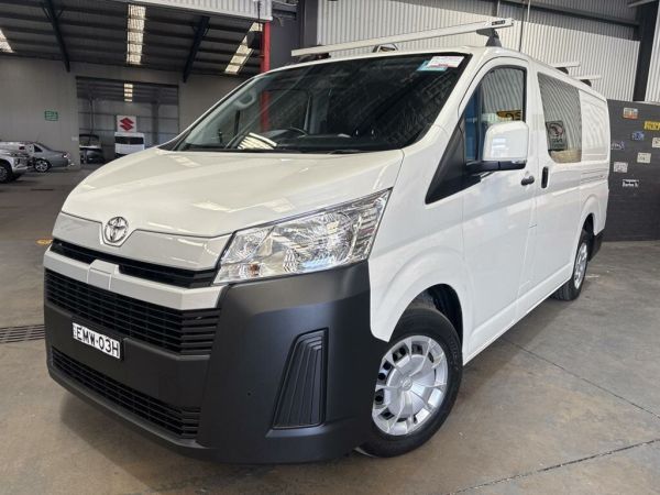 2021 Toyota HiAce GDH300R LWB (4 Door Option) White 6 Speed Auto Sequential Van image