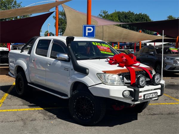 2010 Toyota Hilux Utility GGN25R MY10 SR5 image