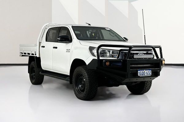 2018 Toyota HILUX SR (4x4) GUN126R MY17 4X4 image