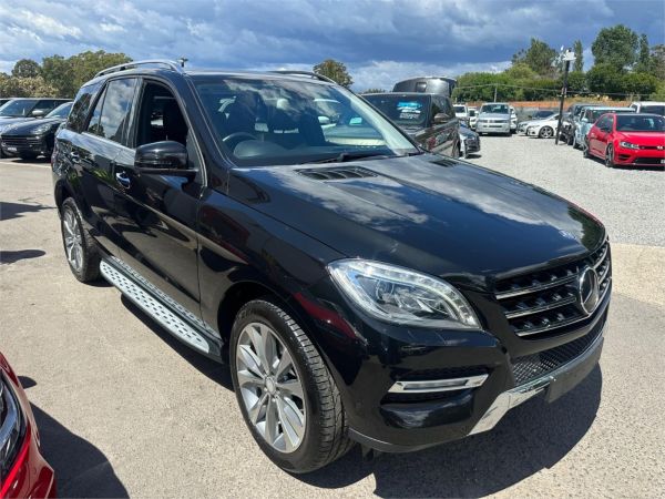 2012 Mercedes-Benz M-Class Wagon W166 ML350 BlueTEC image