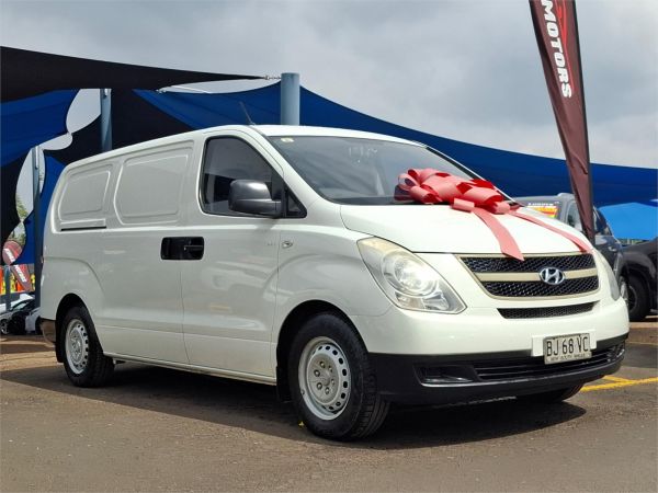 2010 Hyundai iLoad Van TQ-V image