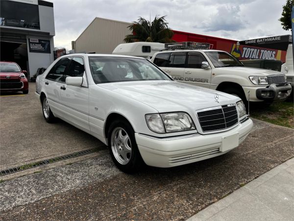 1998 Mercedes-Benz S-Class Sedan W140 S320 image