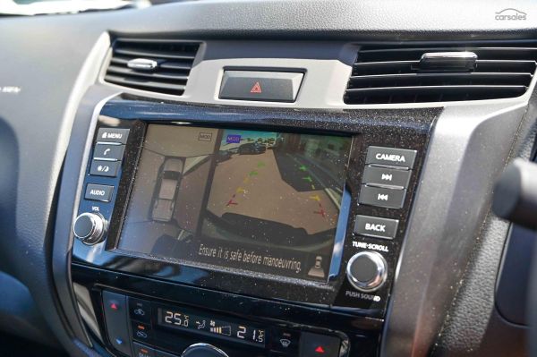 2025 Nissan Navara D23 PRO-4X image