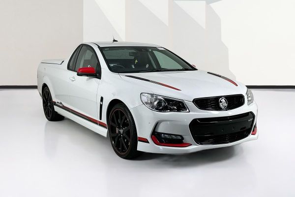 2017 Holden UTE SS-V REDLINE MAGNUM EDT VF II MY17 REAR WHEEL DRIVE image