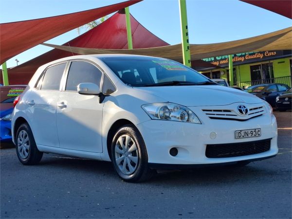 2011 Toyota Corolla Hatchback ZRE152R MY11 Ascent Sport image