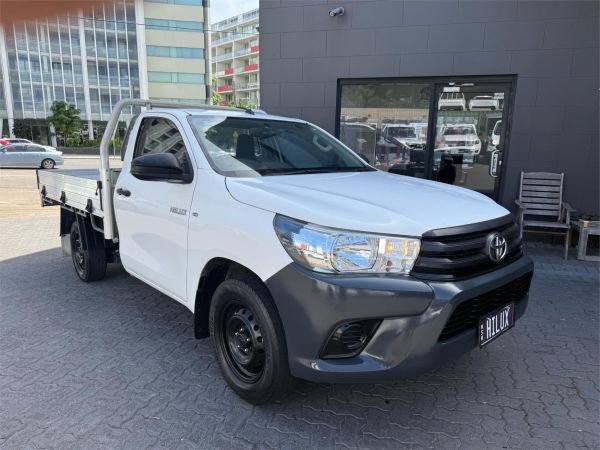 2018 TOYOTA HILUX C/CHAS TGN121R MY17 WORKMATE image
