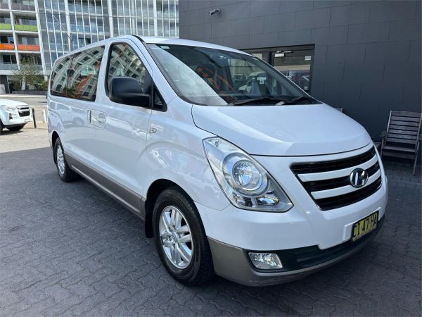 2016 HYUNDAI iMAX 4D WAGON TQ SERIES 2 (TQ3) MY17 image