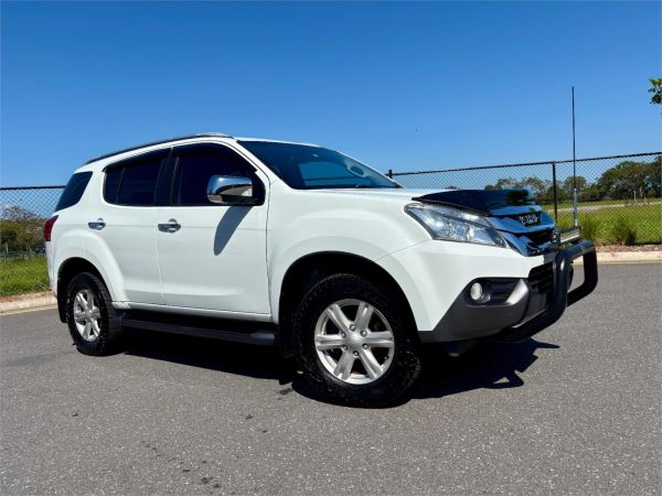 2016 Isuzu MU-X Wagon MY15.5 LS-T image
