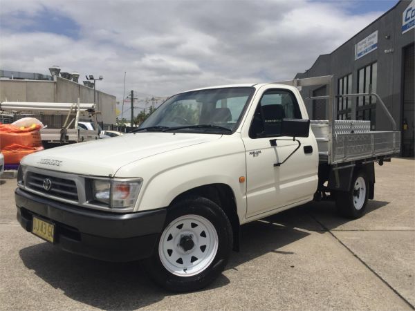 1998 TOYOTA HILUX C/CHAS RZN149R image