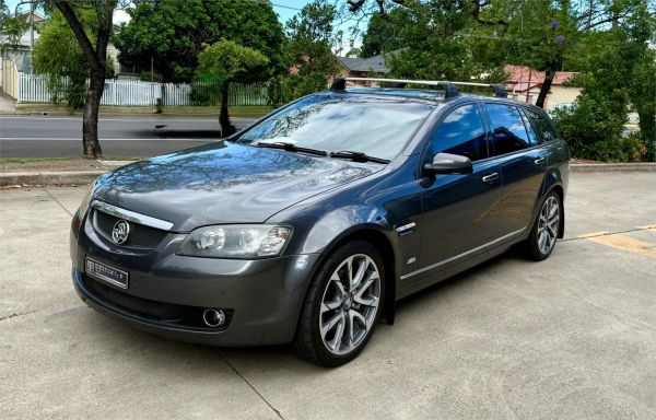 2009 HOLDEN CALAIS 4D SPORTWAGON VE MY09.5 V image