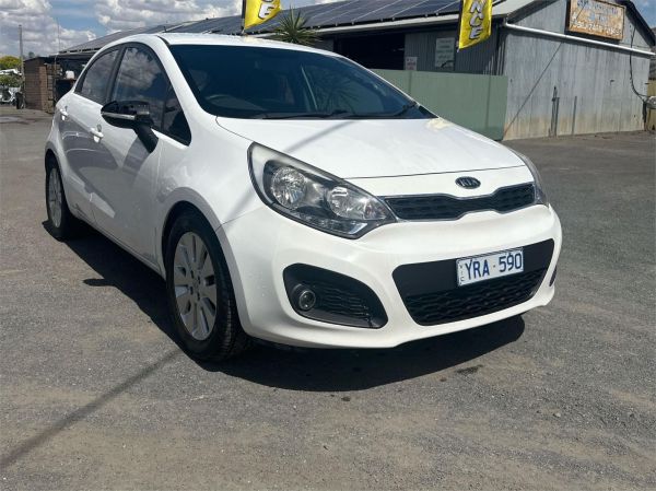 2011 KIA RIO 5D HATCHBACK UB Si image
