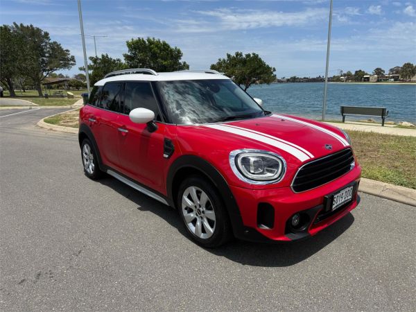 2020 MINI Countryman Wagon F60 LCI Cooper Classic image