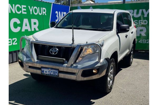 2016 Toyota Landcruiser Prado GX GDJ150R image