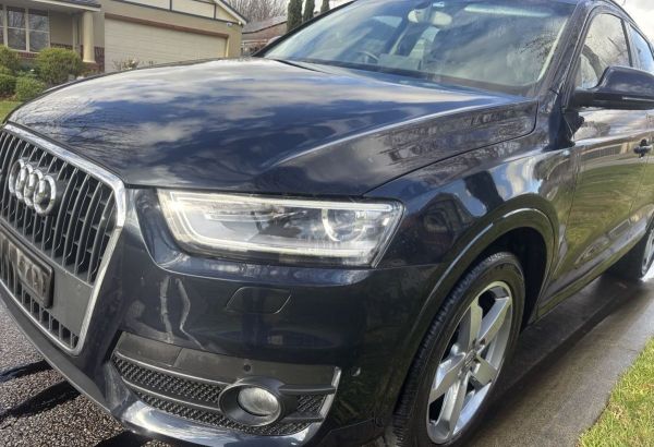 2014 Audi Quattro Q3 Wagon image