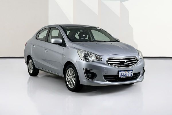2016 Mitsubishi MIRAGE ES LA MY16 image