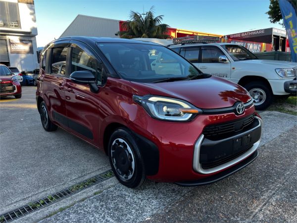 2023 Toyota Sienta Wagon XP210 3Rd Generation Hybrid Z image