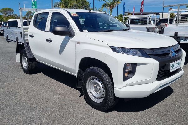 2022 Mitsubishi Triton GLX MR 4X4 image