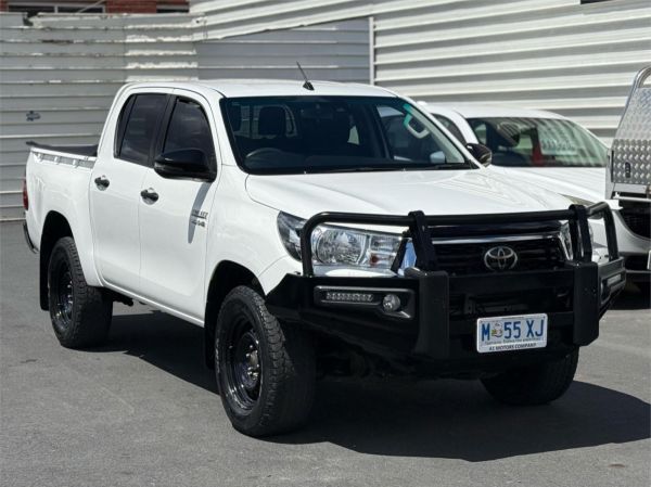 2020 Toyota Hilux Utility GUN126R SR image