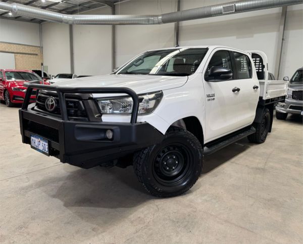 2021 TOYOTA HILUX DOUBLE C/CHAS GUN126R FACELIFT SR (4x4) image