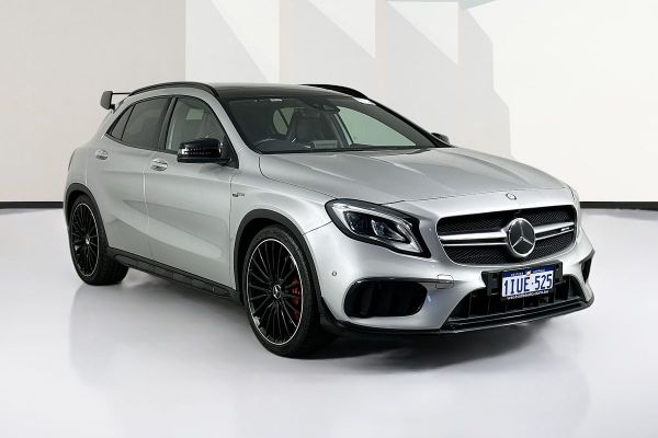 2017 Mercedes-Benz A45 AMG 176 MY17 image