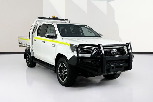 2021 Toyota HILUX SR5 (4x4) GUN126R FACELIFT 4X4 image