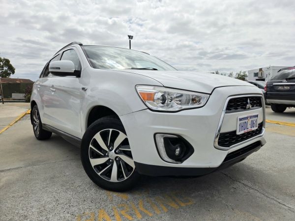 2015 Mitsubishi ASX XB MY15 LS 2WD White 6 Speed Constant Variable Wagon image