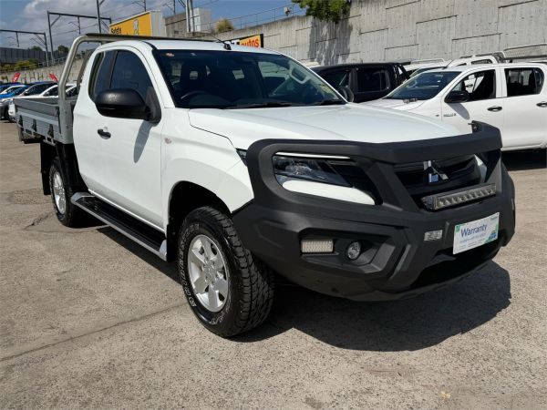 2019 Mitsubishi Triton Utility MR MY19 GLX+ image