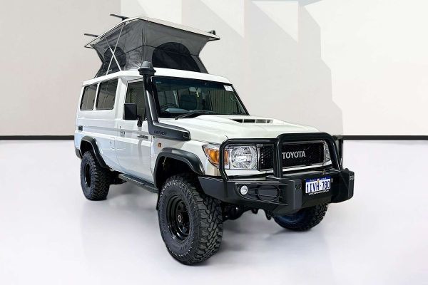 2021 Toyota LANDCRUISER 70 SERIES WORKMATE TROOP CARRIER VDJ78R image
