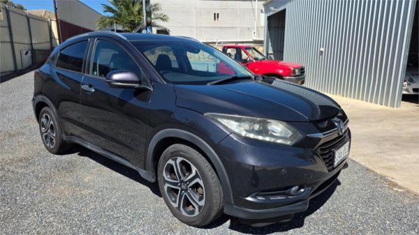2015 HONDA HR-V 4D WAGON VTi-L image
