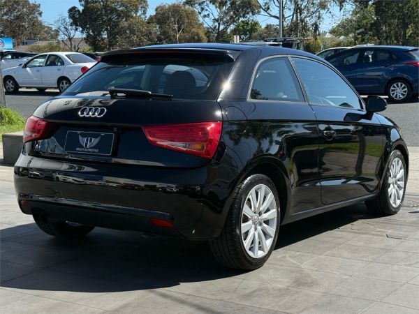 2011 AUDI A1 3D HATCHBACK 8X MY12 1.4 TFSI ATTRACTION image