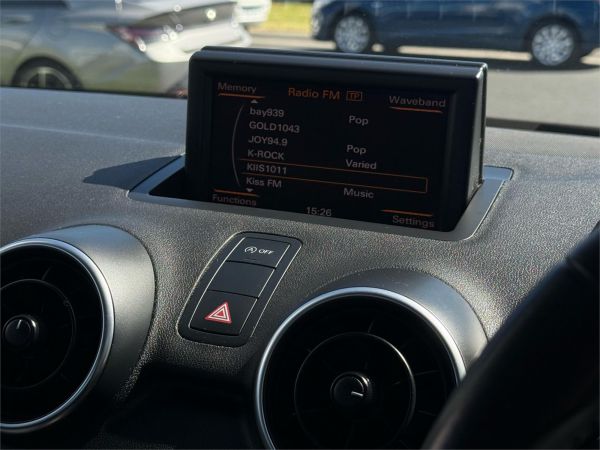 2011 AUDI A1 3D HATCHBACK 8X MY12 1.4 TFSI ATTRACTION image