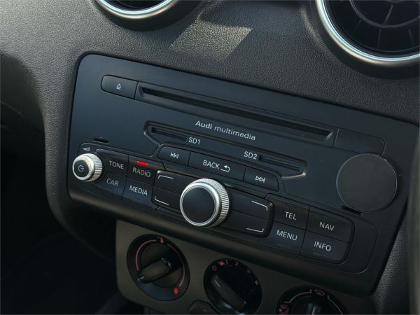 2011 AUDI A1 3D HATCHBACK 8X MY12 1.4 TFSI ATTRACTION image